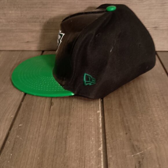 Philadelphia Eagles New Era 9Fifty Snapback NFL Vintage Cap Black/Green - Picture 5 of 12